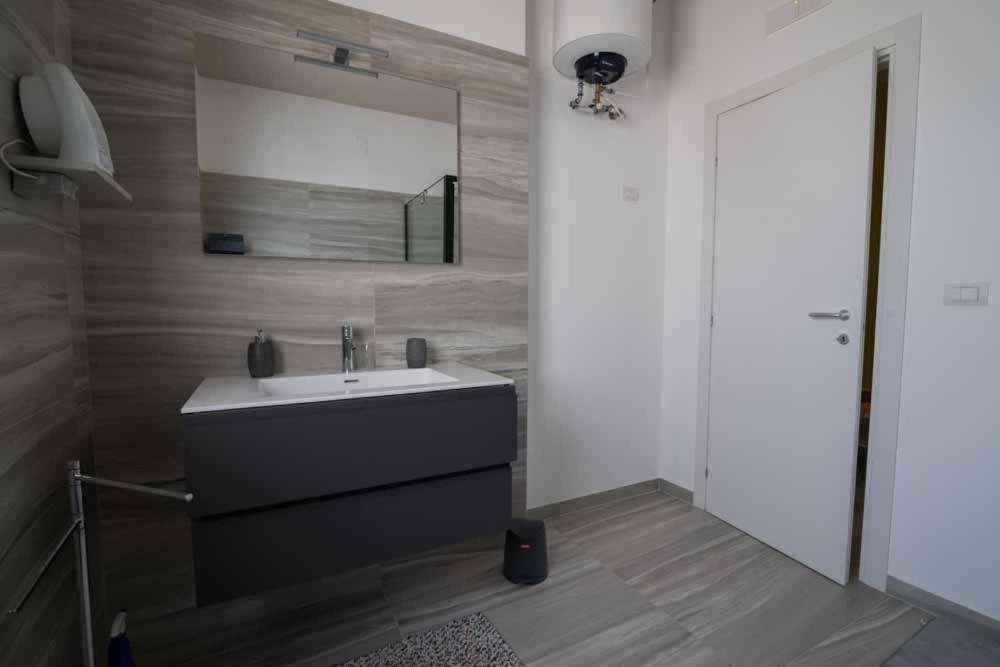 B&B Il Sorriso Bari Exteriör bild