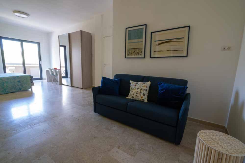 B&B Il Sorriso Bari Exteriör bild