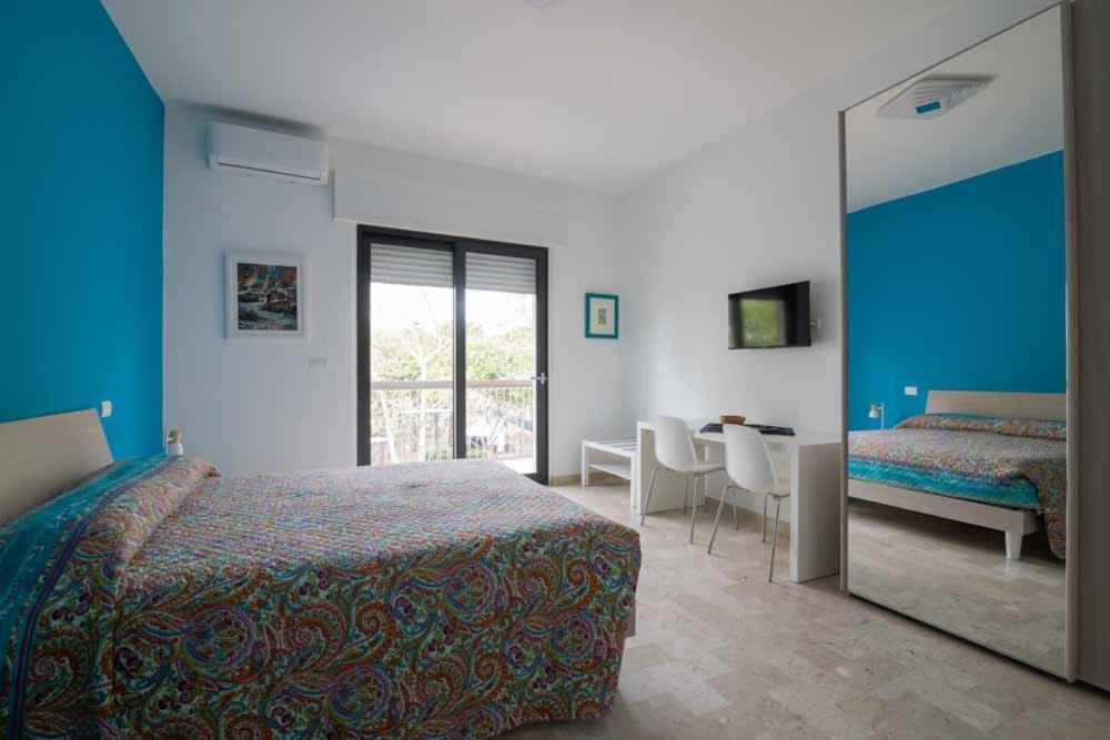 B&B Il Sorriso Bari Exteriör bild